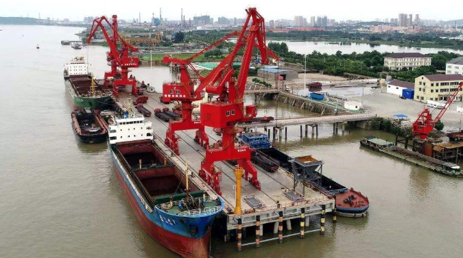 黄石概述露天料场港口封闭问题的实行方法